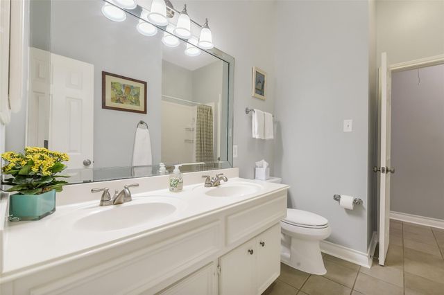 13739 Sherburn Manor Drive, Cypress, TX 77429