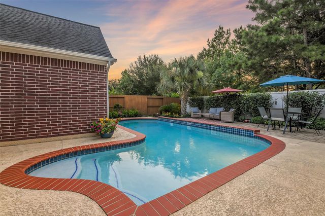 13739 Sherburn Manor Drive, Cypress, TX 77429