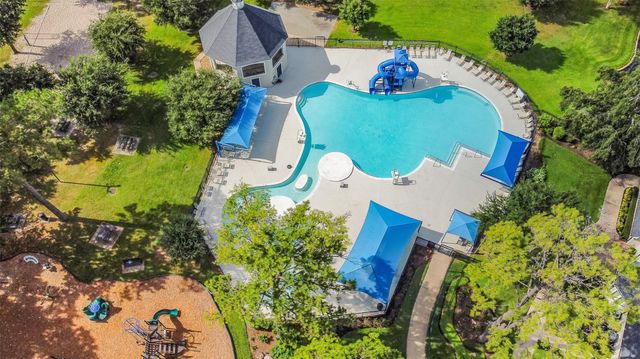 13739 Sherburn Manor Drive, Cypress, TX 77429