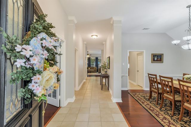 13739 Sherburn Manor Drive, Cypress, TX 77429