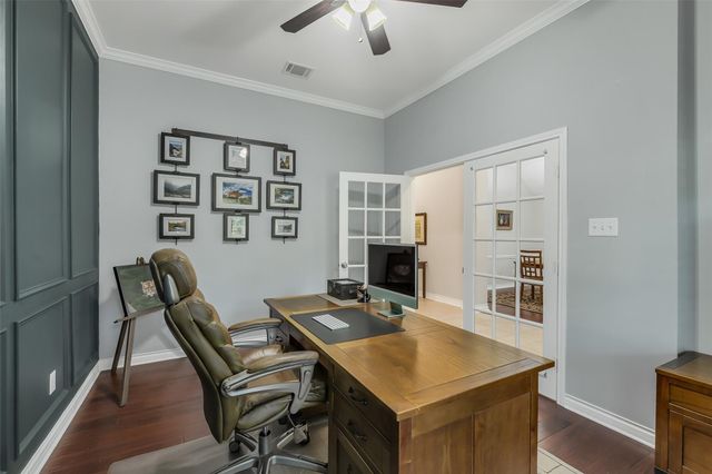 13739 Sherburn Manor Drive, Cypress, TX 77429
