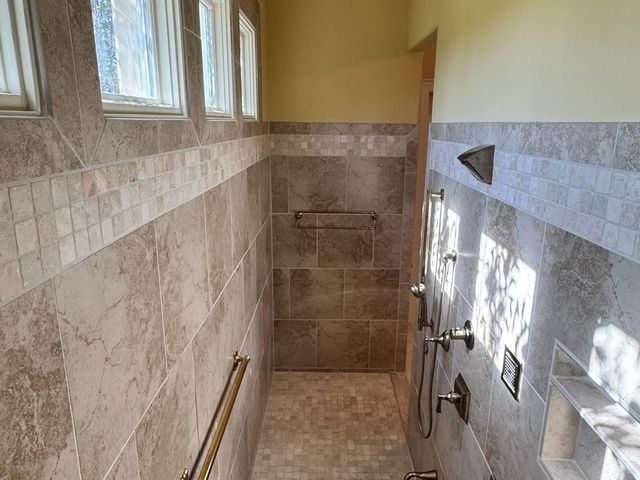 1940 RALEIGH-LAGRANGE DR, Rossville, TN 38066