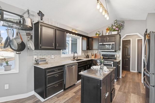 7919 Blackstone Avenue, Inver Grove Heights, MN 55076