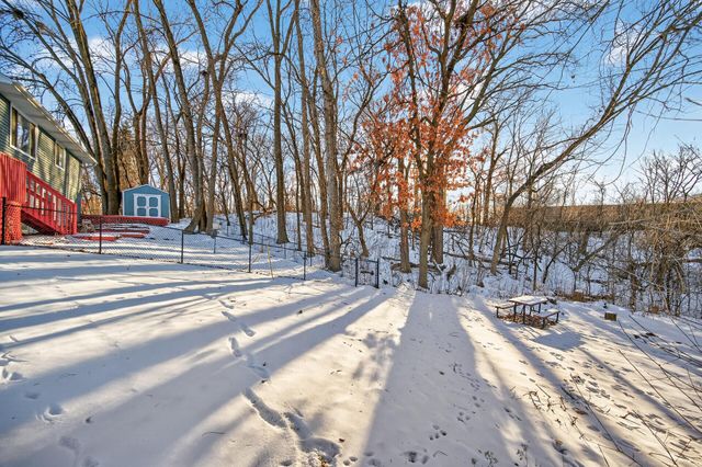 7919 Blackstone Avenue, Inver Grove Heights, MN 55076