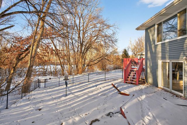 7919 Blackstone Avenue, Inver Grove Heights, MN 55076