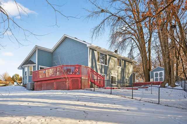 7919 Blackstone Avenue, Inver Grove Heights, MN 55076