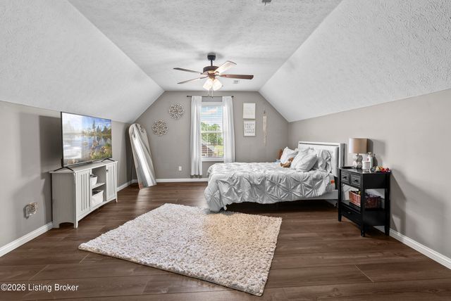 123 Redwood Dr, Bardstown, KY 40004