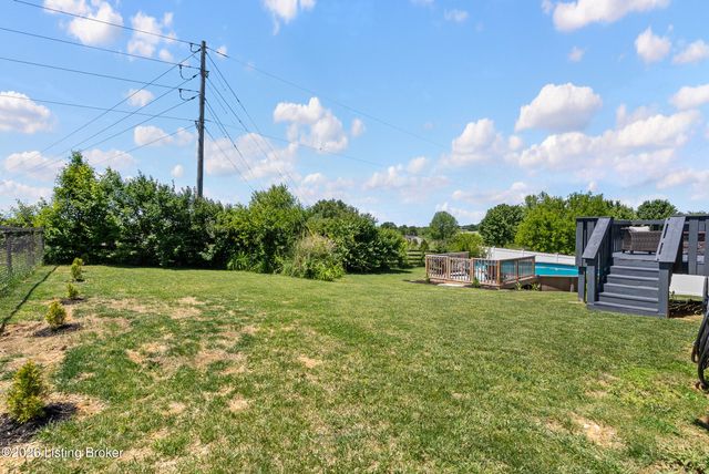 123 Redwood Dr, Bardstown, KY 40004