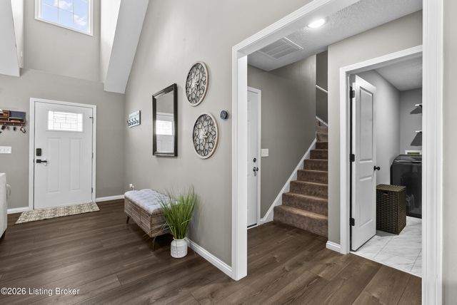 123 Redwood Dr, Bardstown, KY 40004