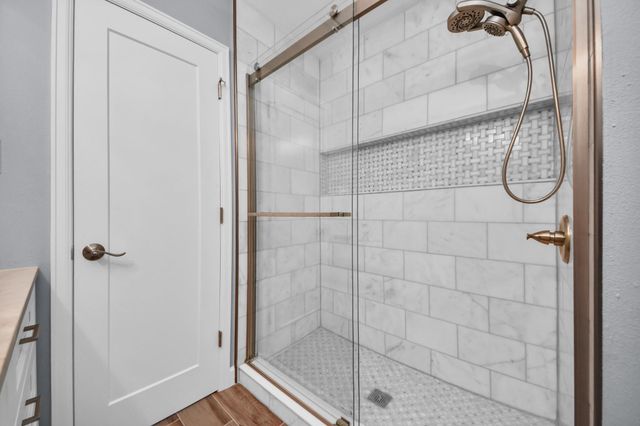 1103 Pine Street, Alvin, TX 77511