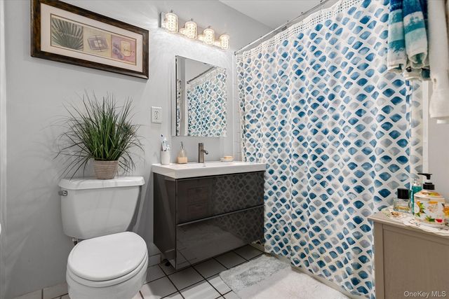 221 Beach 80th Street 7B, Rockaway Beach, NY 11693