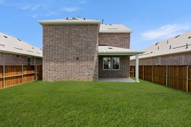 5937 Laurel Lake Lane, Pilot Point, TX 76258