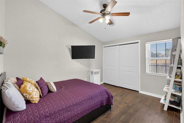 1009 LENNA AVENUE, Seffner, FL 33584