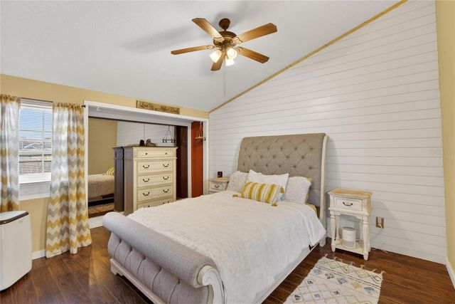 1009 LENNA AVENUE, Seffner, FL 33584