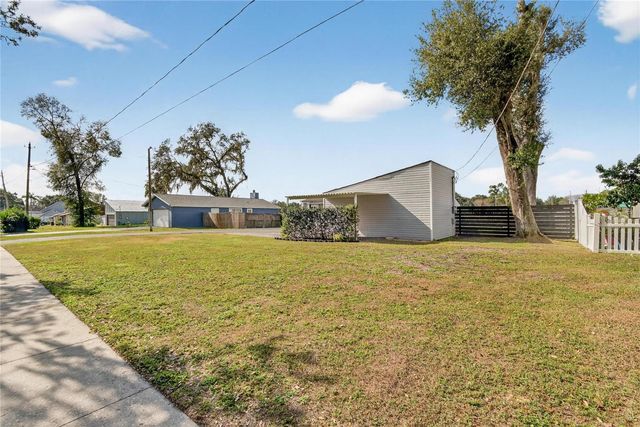 1009 LENNA AVENUE, Seffner, FL 33584