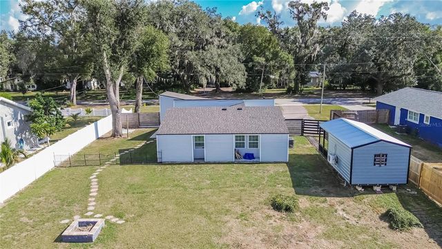 1009 LENNA AVENUE, Seffner, FL 33584