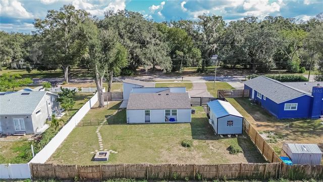 1009 LENNA AVENUE, Seffner, FL 33584