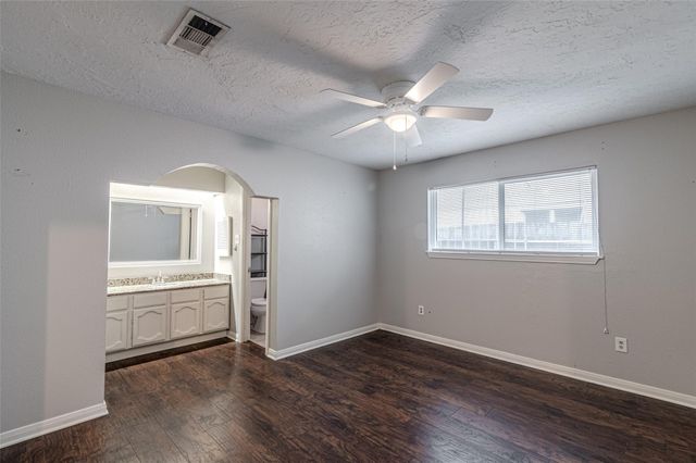 9702 Birsay Street, Spring, TX 77379