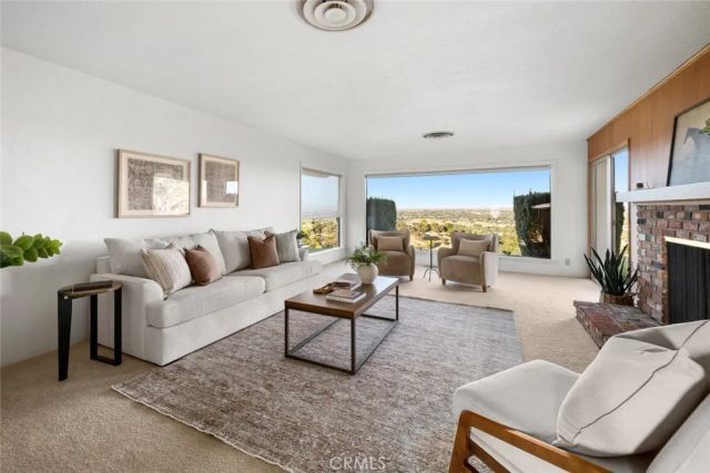 490 Pacific Avenue, Paso Robles, CA 93446