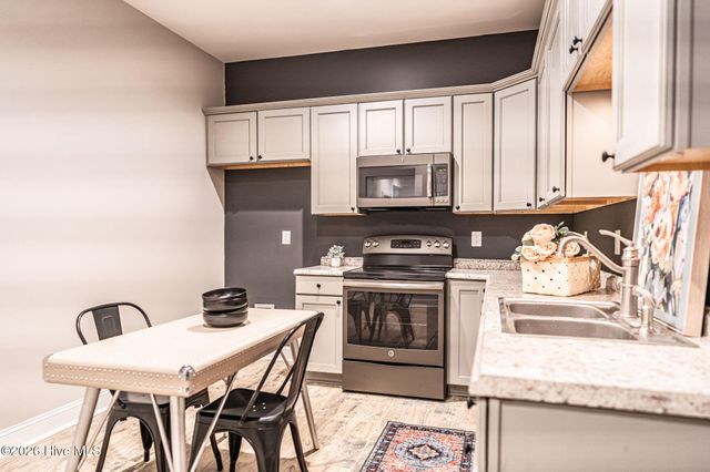 140 Edgewater Place, Pinehurst, NC 28374