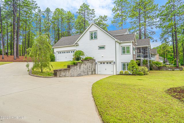 140 Edgewater Place, Pinehurst, NC 28374