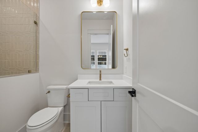 905A Potter Ln, Nashville, TN 37206