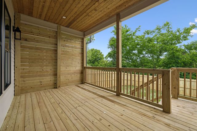 905A Potter Ln, Nashville, TN 37206