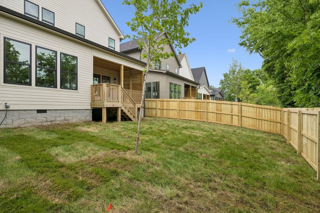 905A Potter Ln, Nashville, TN 37206