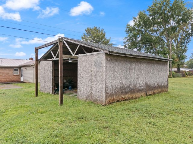 119 Twin Rivers Drive, Bronston, KY 42518