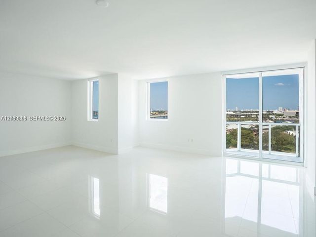 244 Biscayne Boulevard 1202, Miami, FL 33132