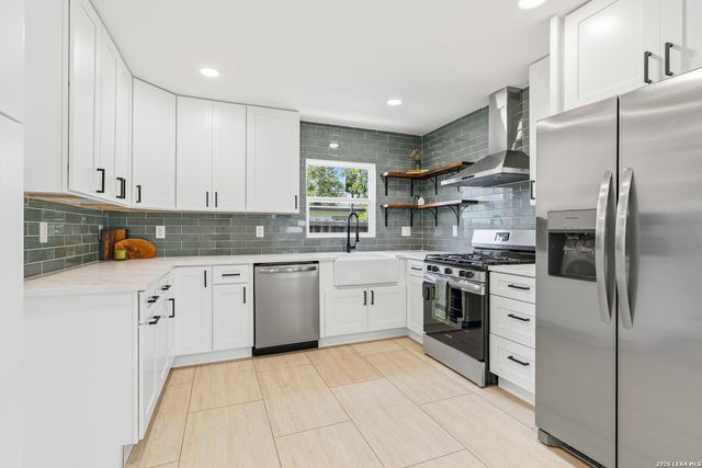 834 Chevy Chase, San Antonio, TX 78209