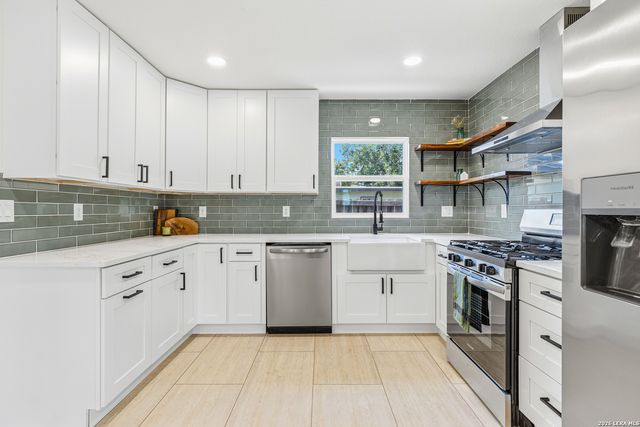 834 Chevy Chase, San Antonio, TX 78209