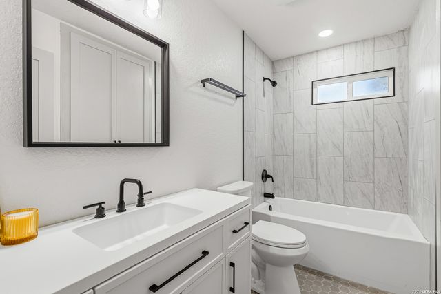 834 Chevy Chase, San Antonio, TX 78209