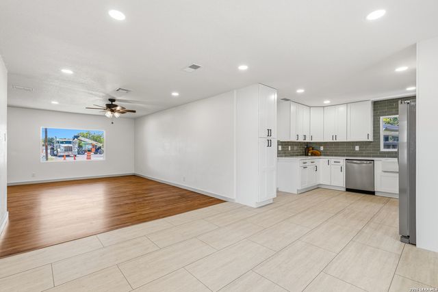 834 Chevy Chase, San Antonio, TX 78209