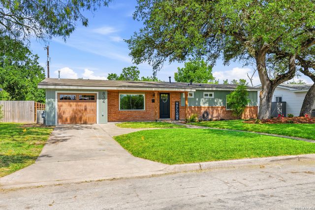 834 Chevy Chase, San Antonio, TX 78209
