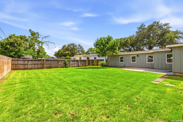 834 Chevy Chase, San Antonio, TX 78209