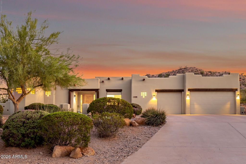 11289 S SAN ADRIAN Lane, Goodyear, AZ 85338 — photo 2
