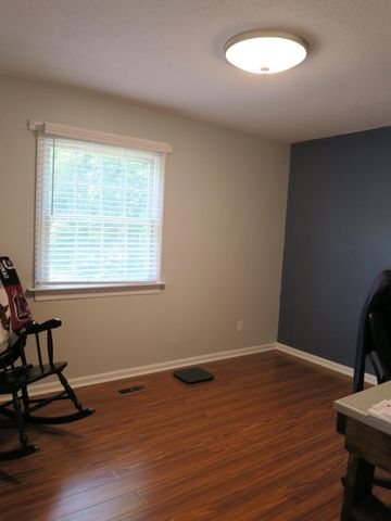 1751 Crabtree Road, Hixson, TN 37343