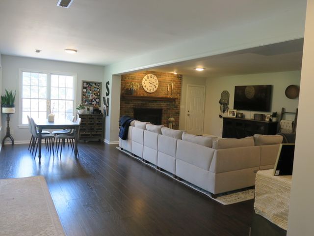 1751 Crabtree Road, Hixson, TN 37343