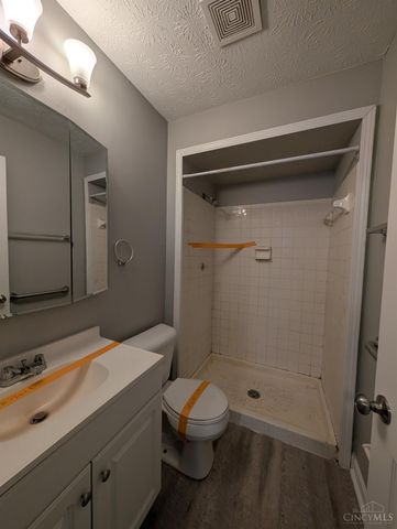 209 Rossman Court, Franklin, OH 45005