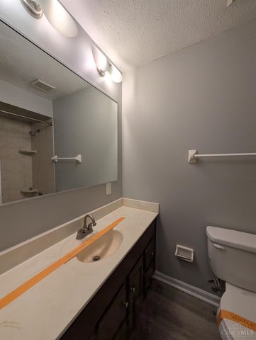 209 Rossman Court, Franklin, OH 45005