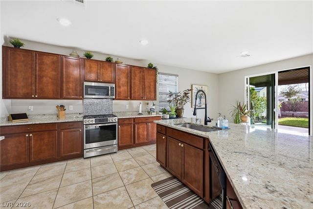 1417 Deep Valley Avenue, North Las Vegas, NV 89084