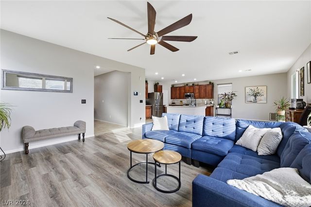 1417 Deep Valley Avenue, North Las Vegas, NV 89084