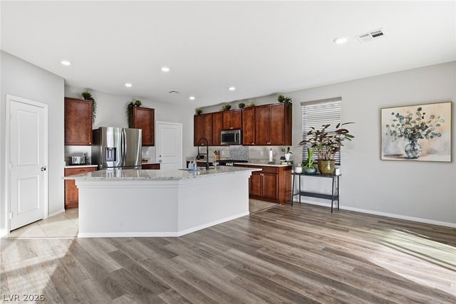 1417 Deep Valley Avenue, North Las Vegas, NV 89084