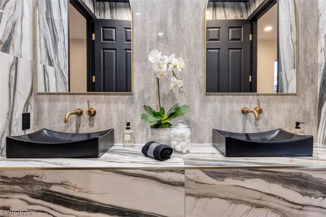 1459 Foothills Village Drive, Henderson, NV 89012