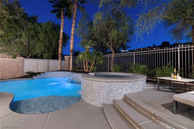 1459 Foothills Village Drive, Henderson, NV 89012