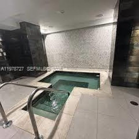 6899 Collins Ave 2109, Miami Beach, FL 33141