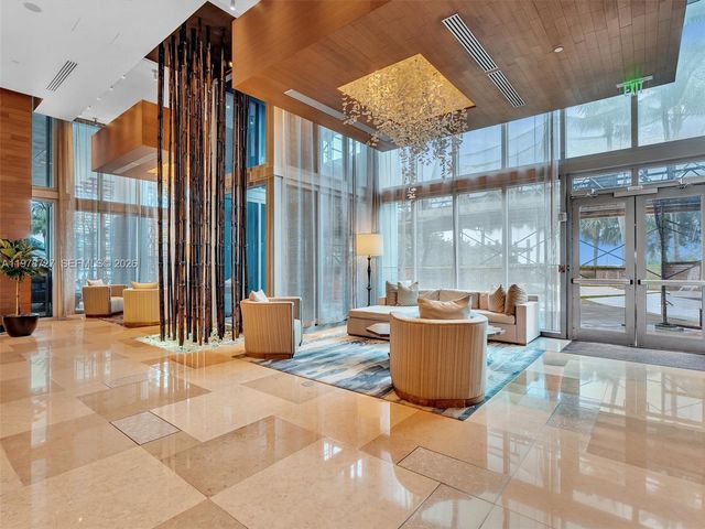 6899 Collins Ave 2109, Miami Beach, FL 33141