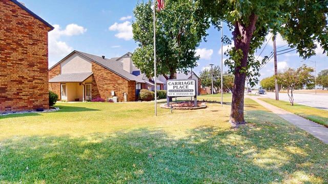 833 W Harwood Road F, Hurst, TX 76054