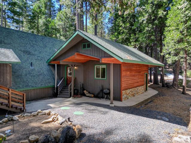 3894 Ottawa Dr, Camp Connell, CA 95223